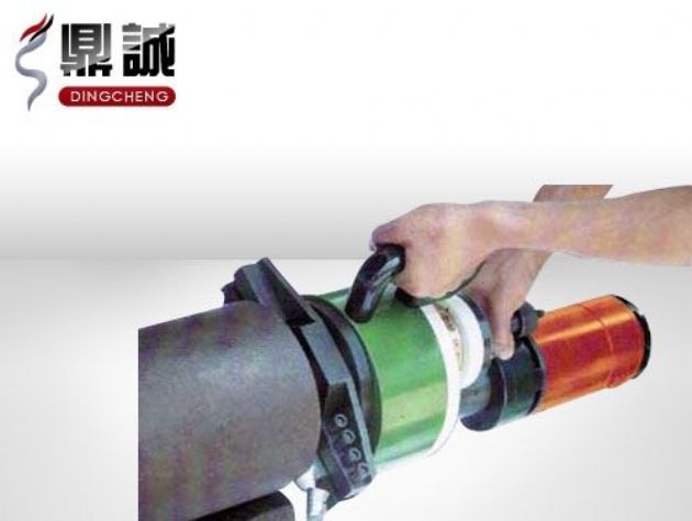 點擊查看詳細信息<br>標題：Y型內(nèi)漲式管子坡口機 閱讀次數(shù)：4430